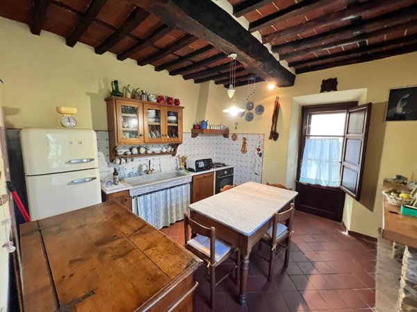 appartamento in vendita a Capannori in zona Vorno