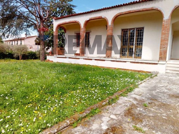 casa indipendente in vendita a Capannori