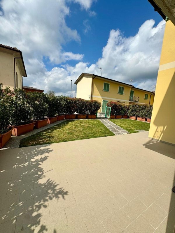 casa indipendente in vendita a Capannori