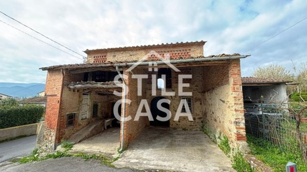 casa indipendente in vendita a Capannori
