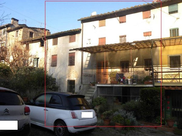 casa indipendente in vendita a Capannori