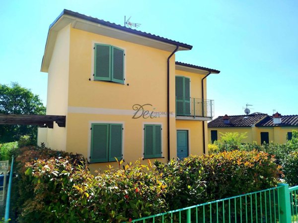 casa indipendente in vendita a Capannori