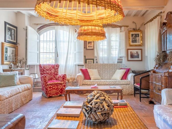 casa indipendente in vendita a Capannori in zona Castelvecchio di Compito