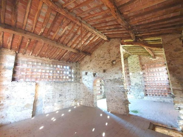 casa indipendente in vendita a Capannori