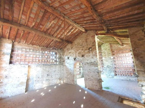 casa indipendente in vendita a Capannori
