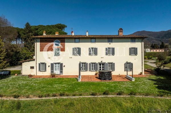 casa indipendente in vendita a Capannori
