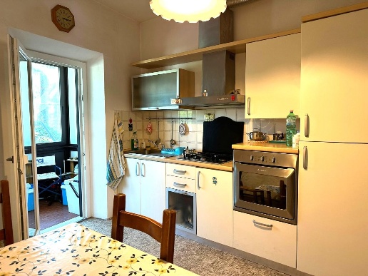 casa indipendente in vendita a Capannori in zona Lunata