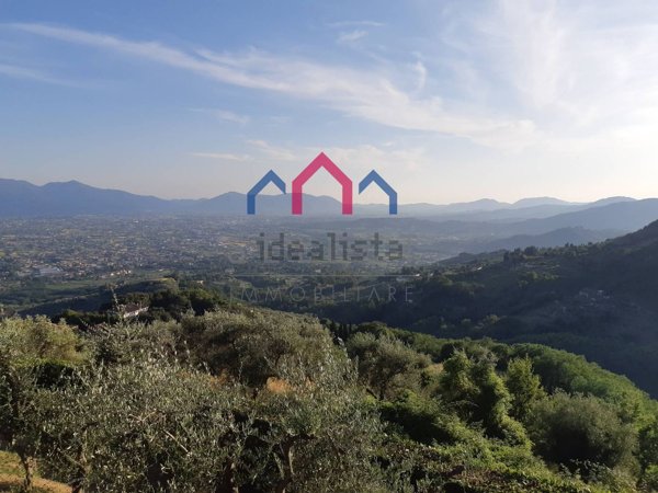 casa indipendente in vendita a Capannori