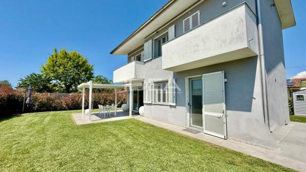 casa indipendente in vendita a Capannori