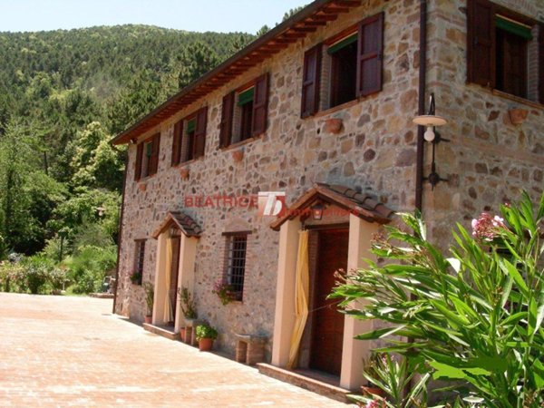 casale in vendita a Capannori