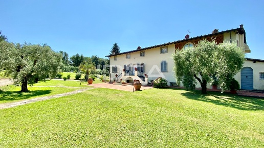casa indipendente in vendita a Capannori