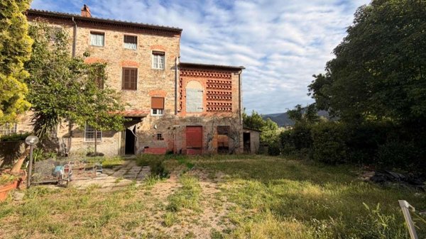 casa indipendente in vendita a Capannori