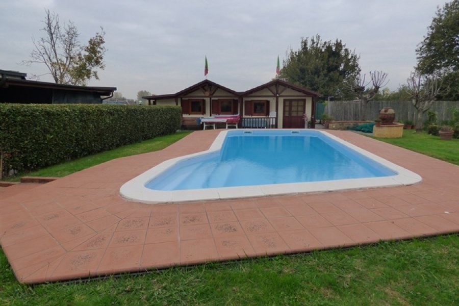 casa indipendente in vendita a Capannori