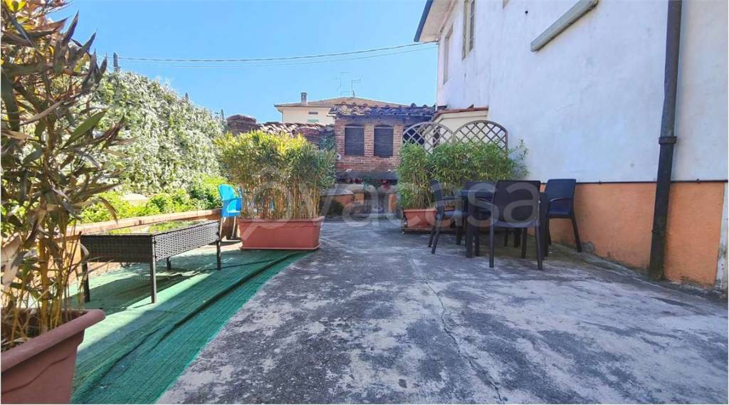 casa indipendente in vendita a Capannori in zona Lammari