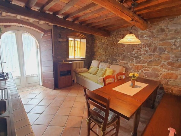 casa indipendente in vendita a Capannori
