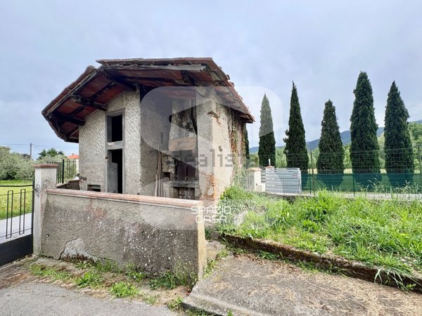 casa indipendente in vendita a Capannori