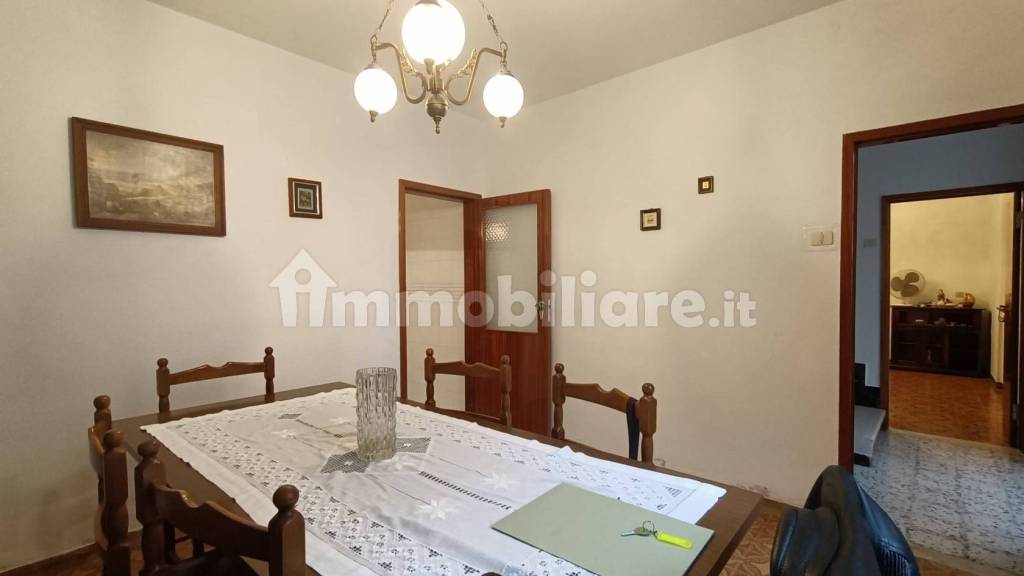 casa indipendente in vendita a Capannori in zona Marlia