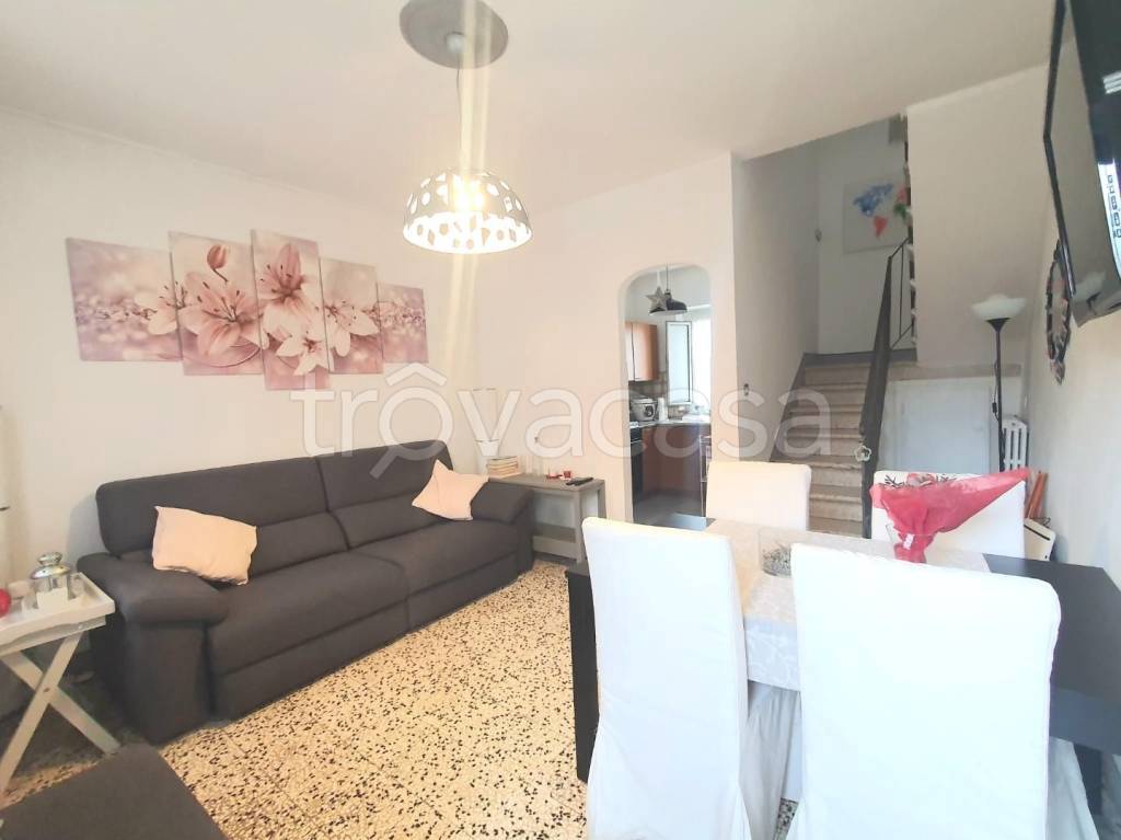casa indipendente in vendita a Capannori in zona Carraia
