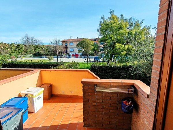 casa indipendente in vendita a Capannori in zona Segromigno in Monte