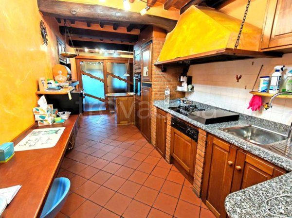 casa indipendente in vendita a Capannori in zona Santa Margherita