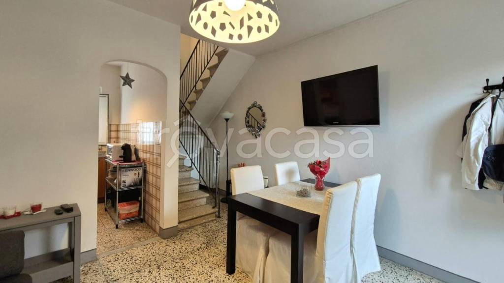casa indipendente in vendita a Capannori in zona Carraia