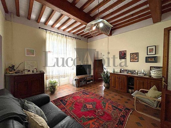 casa indipendente in vendita a Capannori