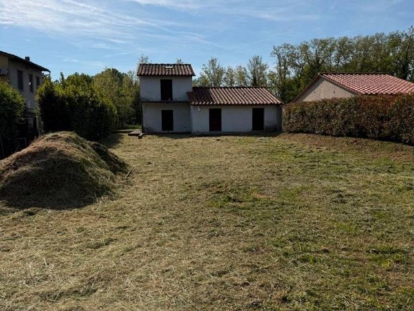 casa indipendente in vendita a Capannori