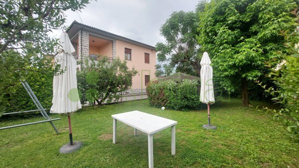 casa indipendente in vendita a Capannori