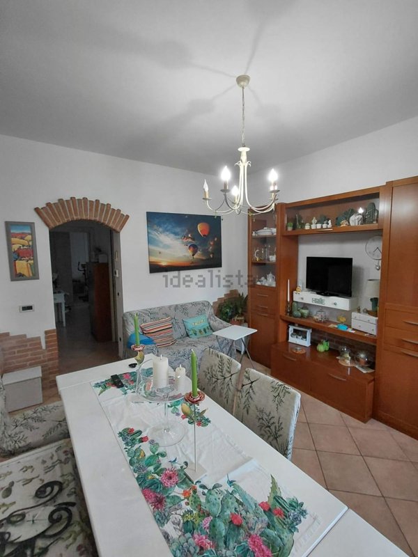 appartamento in vendita a Capannori in zona Marlia