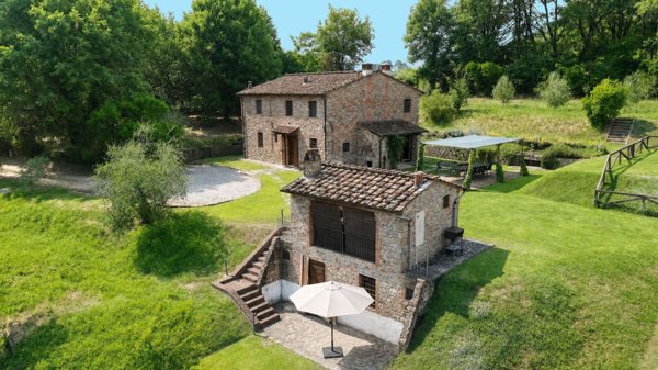 casale in vendita a Capannori