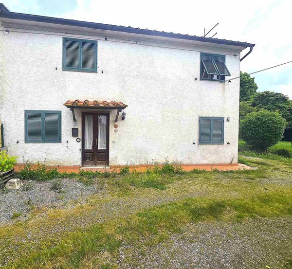 casa indipendente in vendita a Capannori