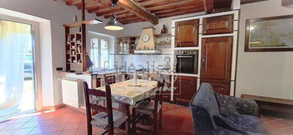 casa indipendente in vendita a Capannori