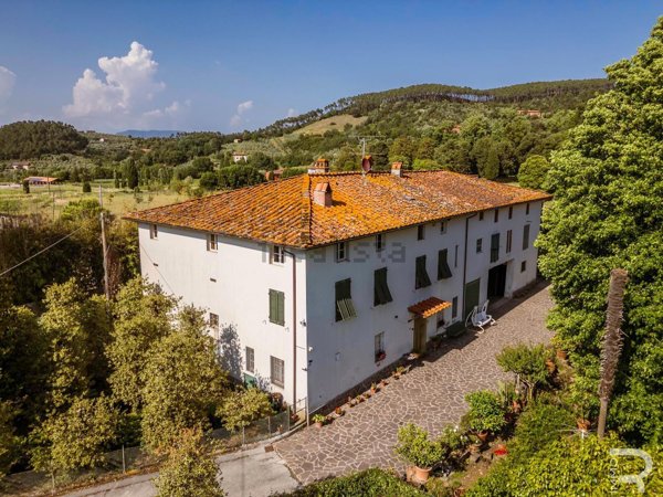 casa indipendente in vendita a Capannori