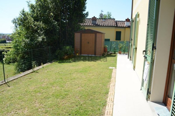 casa indipendente in vendita a Capannori in zona Segromigno in Monte