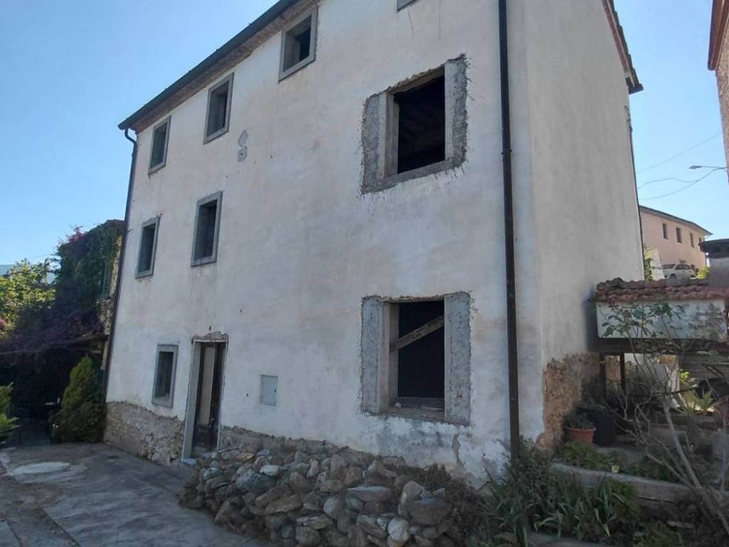 casa indipendente in vendita a Capannori
