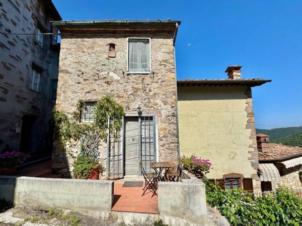 casa indipendente in vendita a Capannori