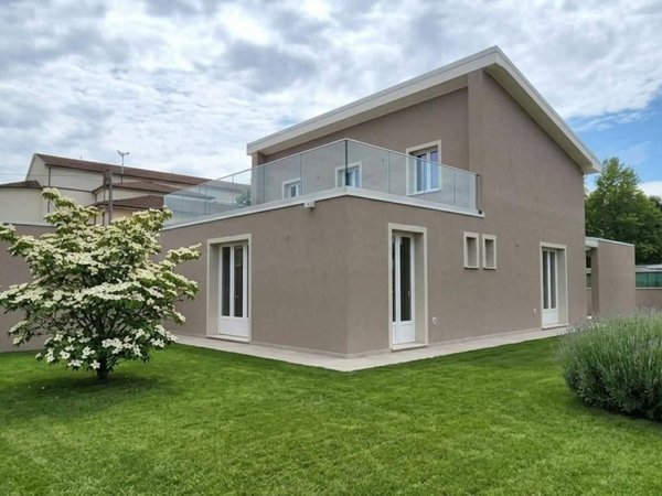casa indipendente in vendita a Capannori in zona Corte Polito