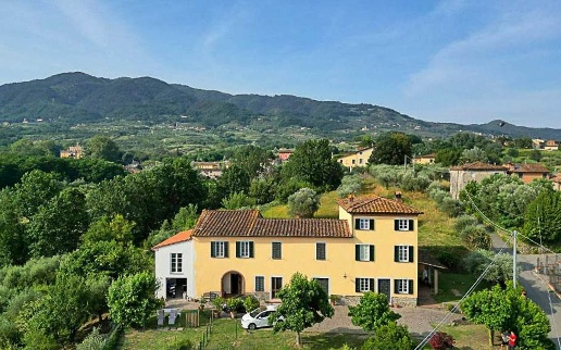 casa indipendente in vendita a Capannori