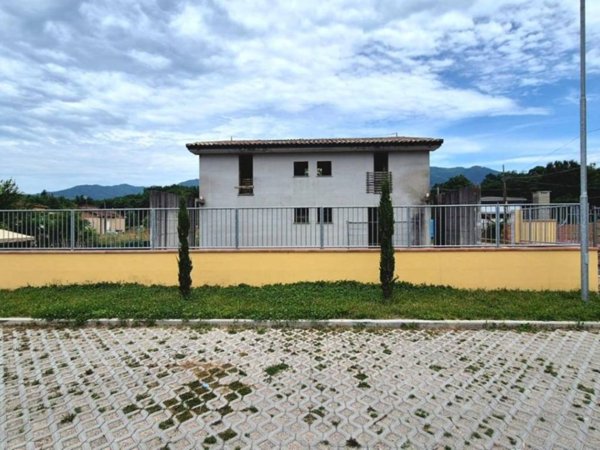 casa indipendente in vendita a Capannori