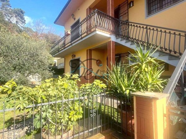 casa indipendente in vendita a Capannori in zona San Gennaro