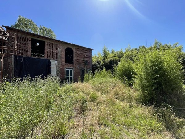 appartamento in vendita a Capannori in zona Lunata
