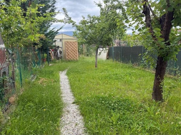 casa indipendente in vendita a Capannori