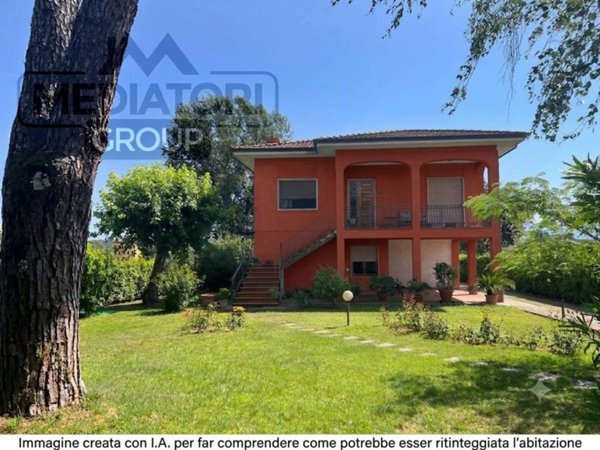 casa indipendente in vendita a Capannori