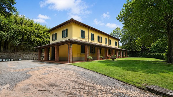 casa indipendente in vendita a Capannori