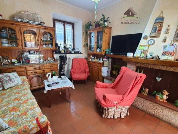 casa indipendente in vendita a Capannori in zona Corte Polito