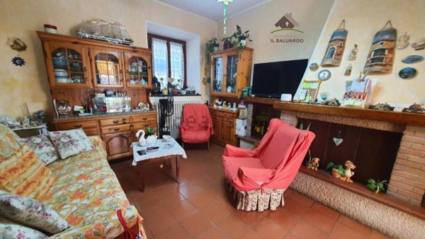 casa indipendente in vendita a Capannori in zona Corte Polito