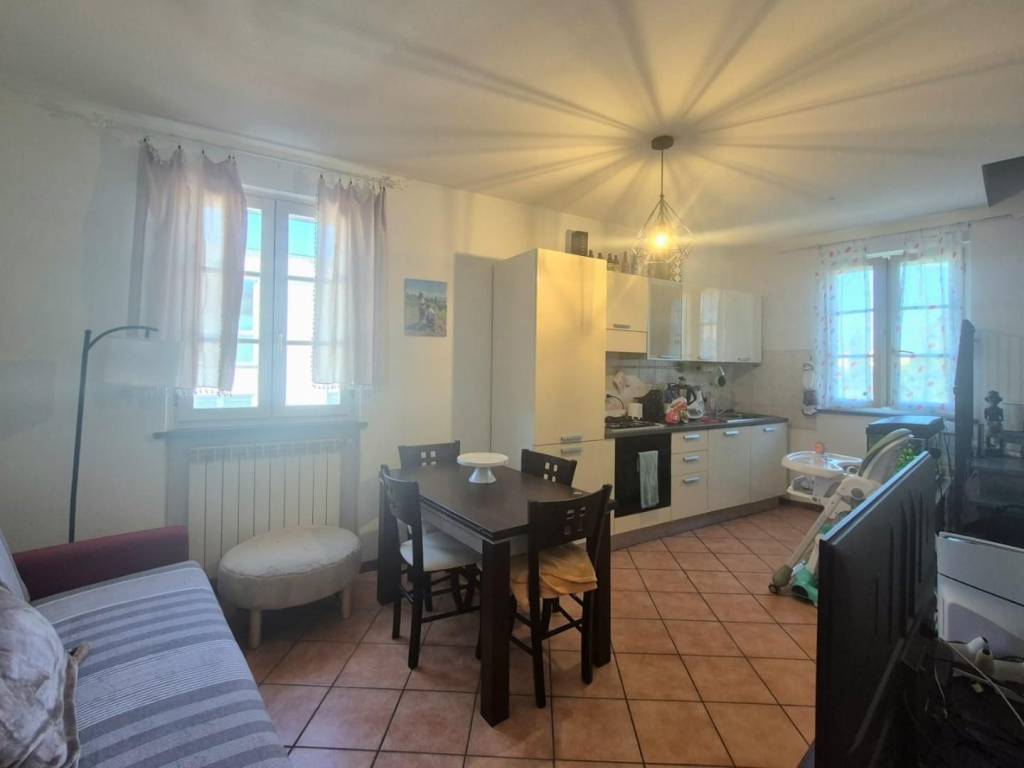appartamento in vendita a Capannori in zona Lunata