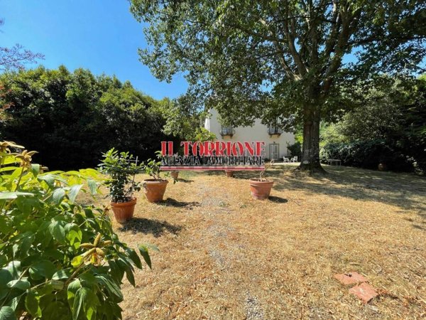 casa indipendente in vendita a Capannori in zona Castelvecchio di Compito