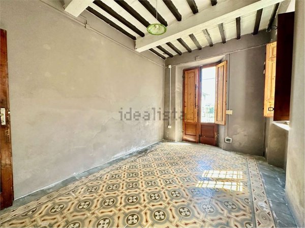 casa indipendente in vendita a Capannori in zona Segromigno in Monte