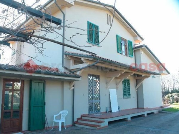 casa indipendente in vendita a Capannori in zona Lunata